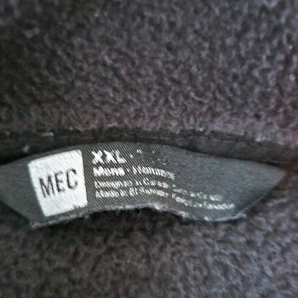 MEC Fleece Jacket - Picture 3 of 5